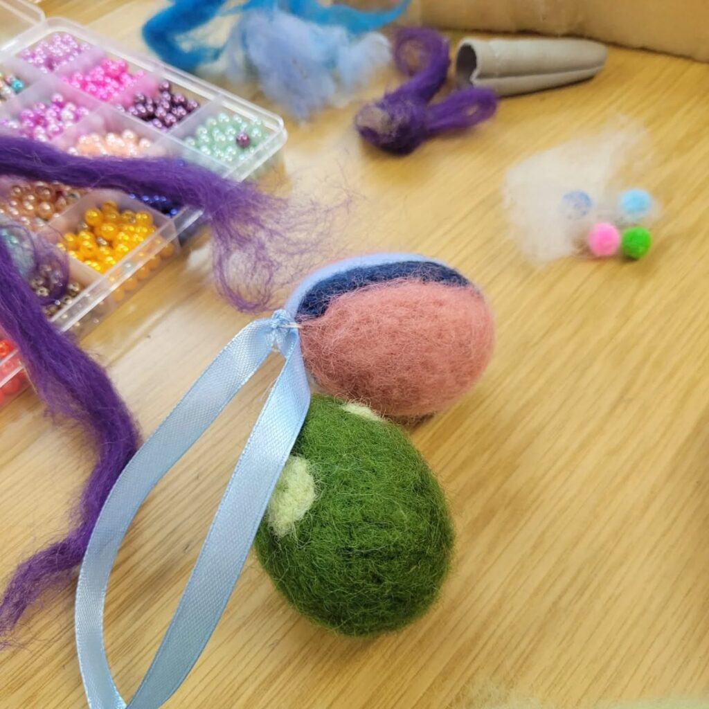 Instagram post from offene_jugendwerkstatt_ka. This post is in position 4.